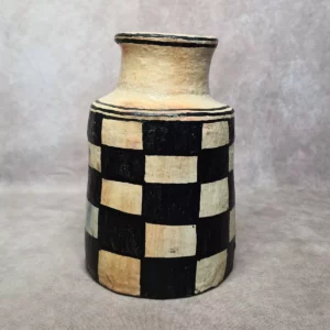 Détail 1, Vase poterie de Sejnane – TERRE DE DAMES | Fait main Anaspika