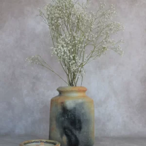 Détail 3, Bougie jasmin cire de soja – BEIGE BLOOM | Poterie de Sejnane naturelle Anaspika
