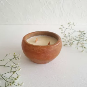 Détail 1, Bougie jasmin noir artisanale – TERRA TINT | Poterie de Sejnane minérale Anaspika