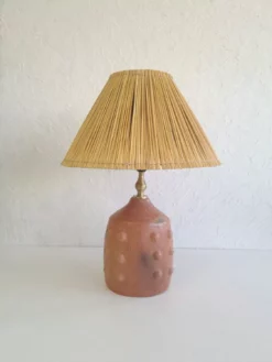 Lampe en terre cuite artisanale fait main - couleur terracotta
